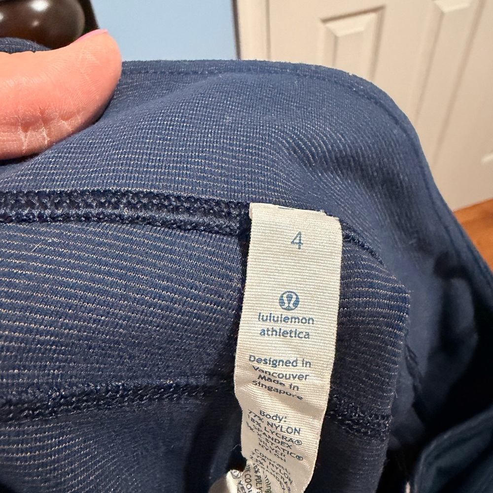 Lululemon Cropped Athletica Deep Blue Leggings - Picture 3 of 6
